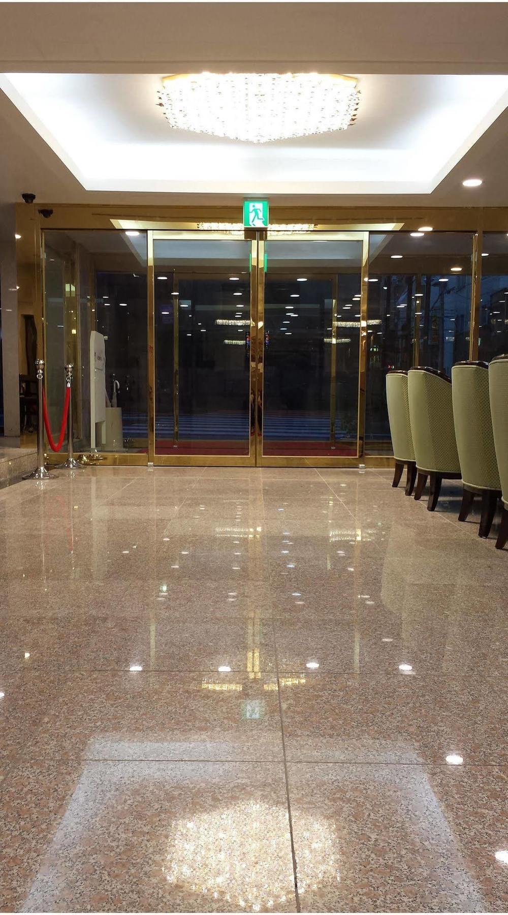 Hotel Osaka Keiko מראה חיצוני תמונה