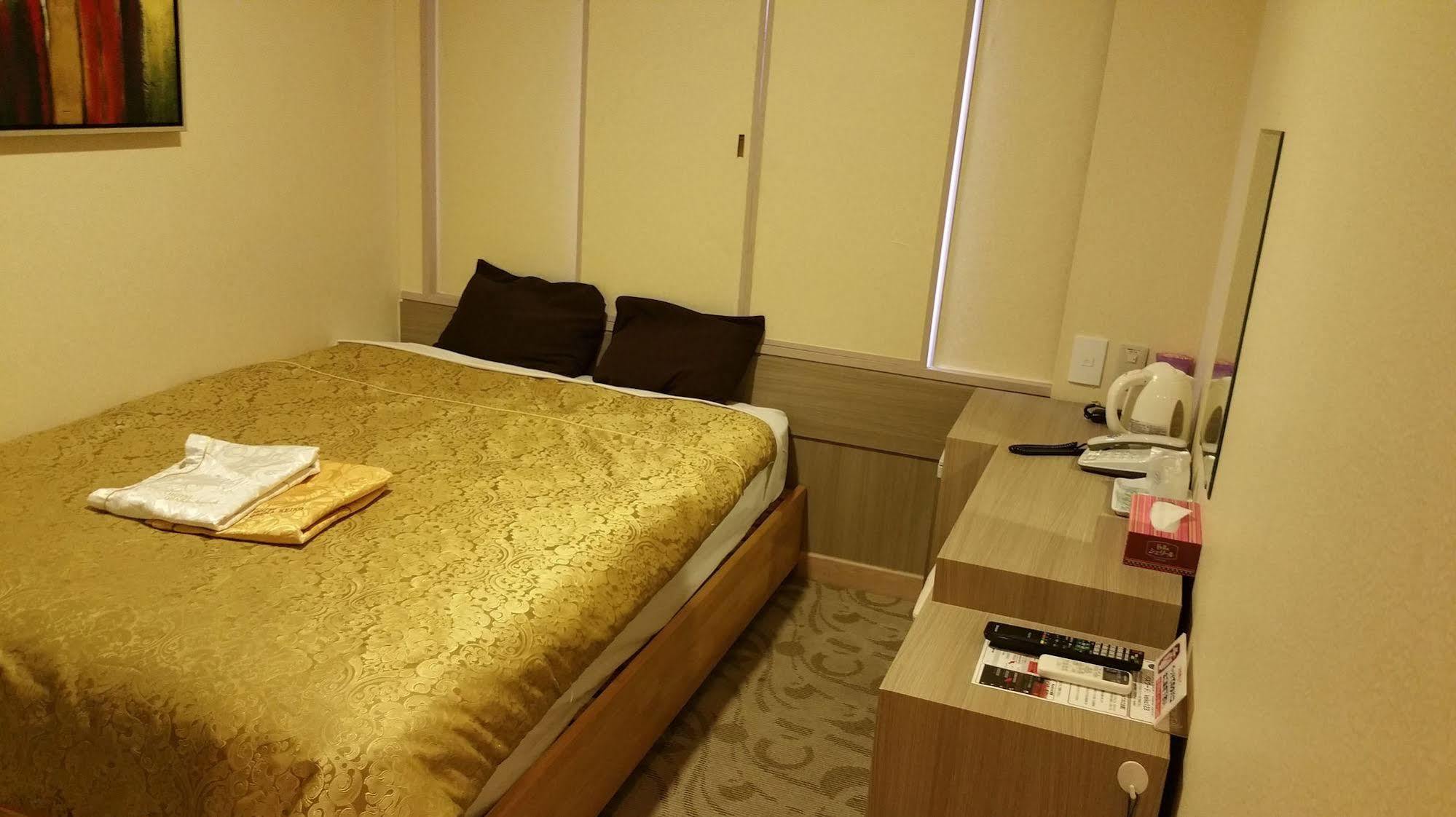 Hotel Osaka Keiko מראה חיצוני תמונה
